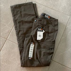 Tundra 5.11 women’s stryke pant NWT
